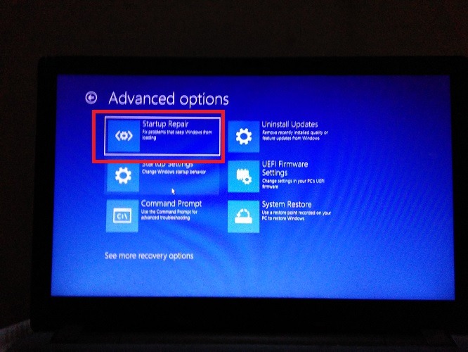 Mejores maneras de corregir la pantalla azul de errores de muerte en Windows 10. El error de la pantalla azul de la muerte (BSOD) es uno de los fallos más molestos del sistema exclusivo de los ordenadores con Windows. Aquí hay algunas maneras de arreglar el problema de BSOD.